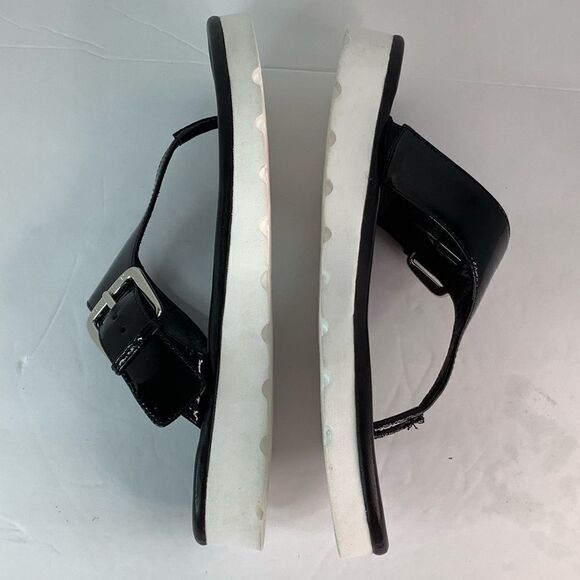 Donald J. Pliner Black Patent Leather Thong Buckle Slip On Sandals Sz 7.5M - Picture 4 of 9